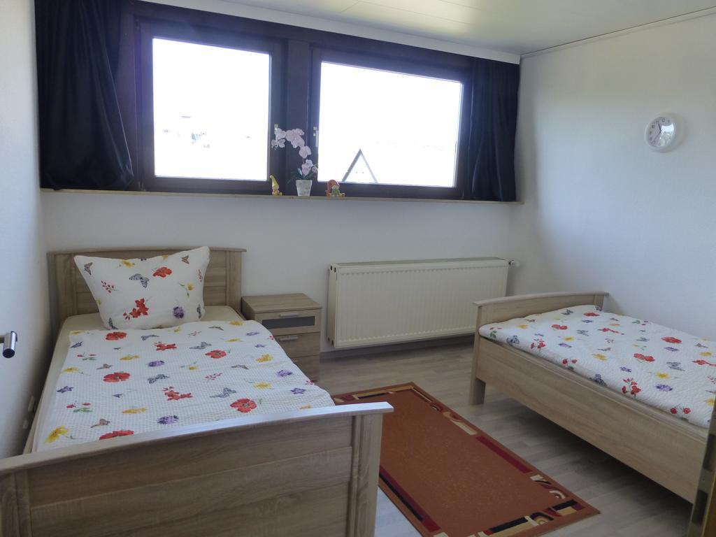 Ferienwohnung Irmgard und Ferienwohnung Gerlinde Waldbrunn  Zimmer foto
