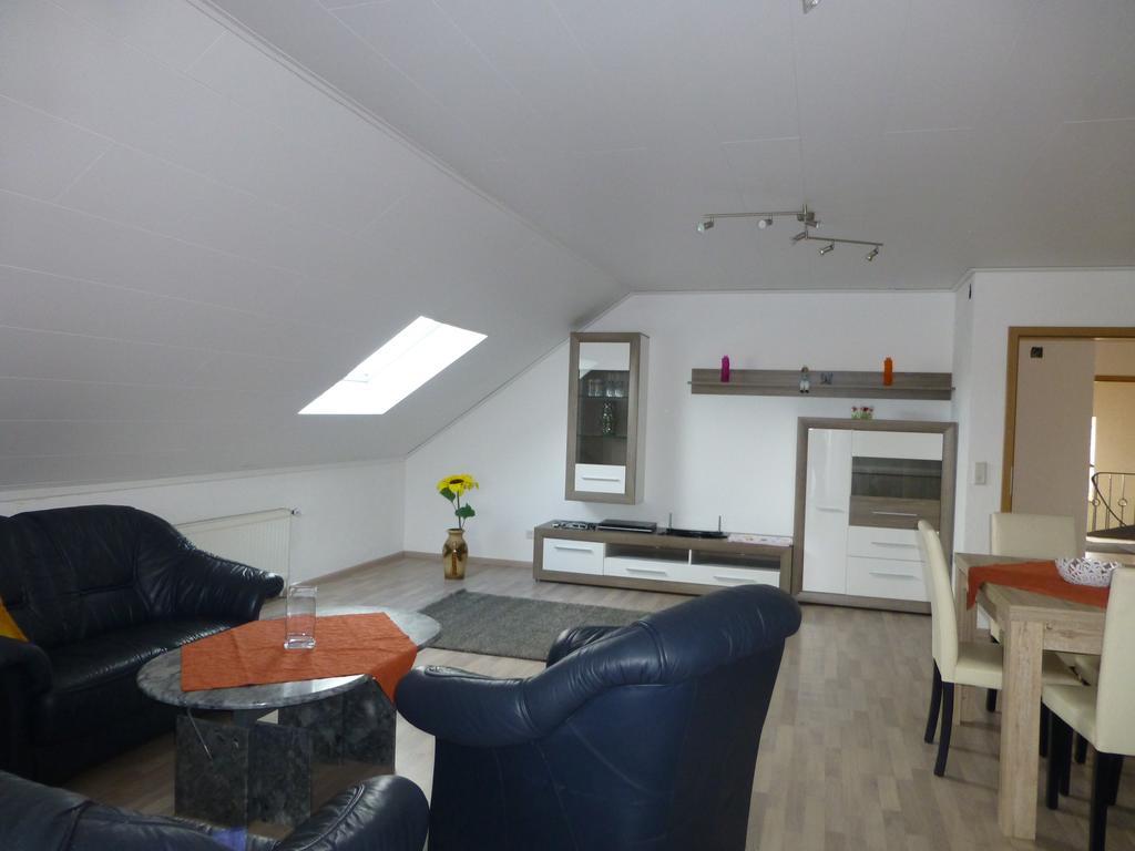 Ferienwohnung Irmgard und Ferienwohnung Gerlinde Waldbrunn  Zimmer foto